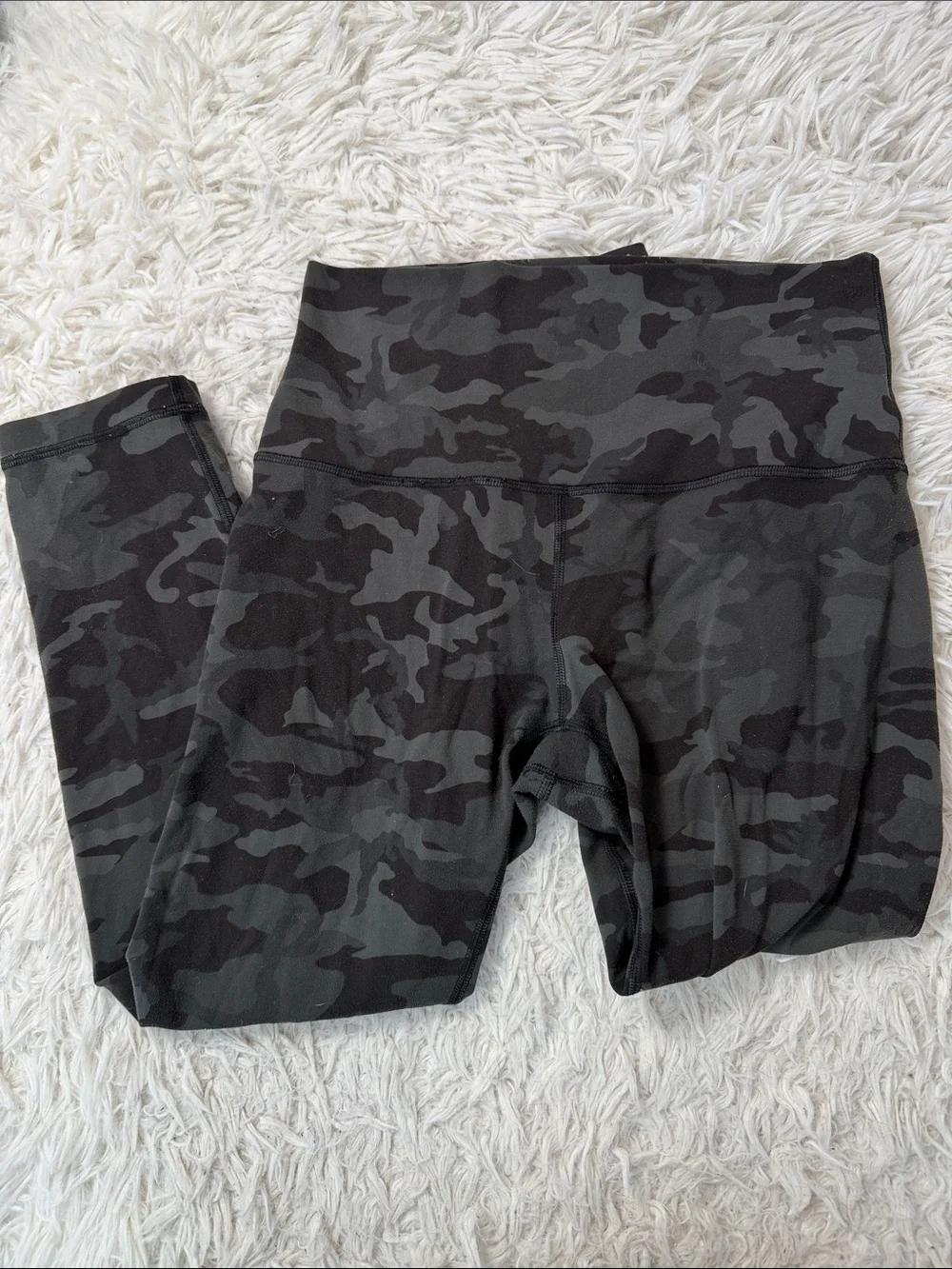 Lululemon Align Crop *21